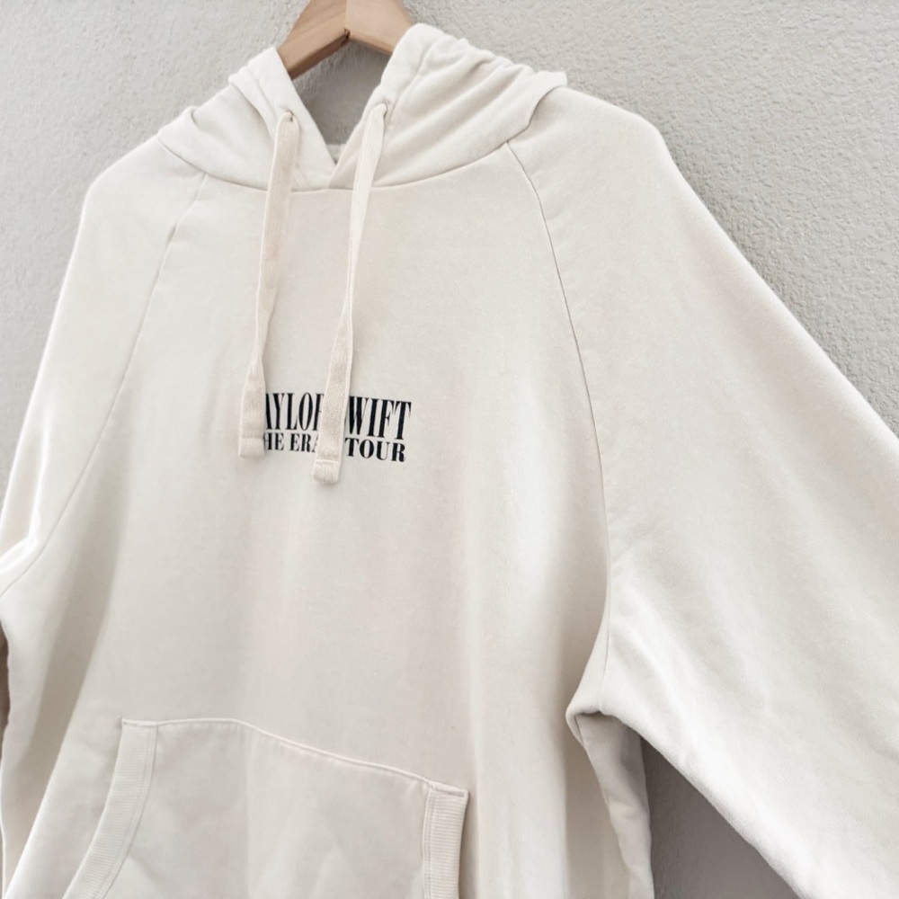 Taylor Swift Eras Tour Hoodie Sweatshirt Graphic Fleece Large Cream Concert - Picture 7 of 10